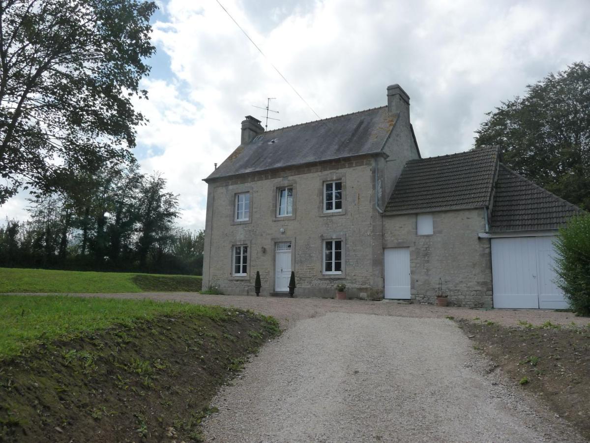 L'Ancien Presbytere De Sebeville Exterior foto